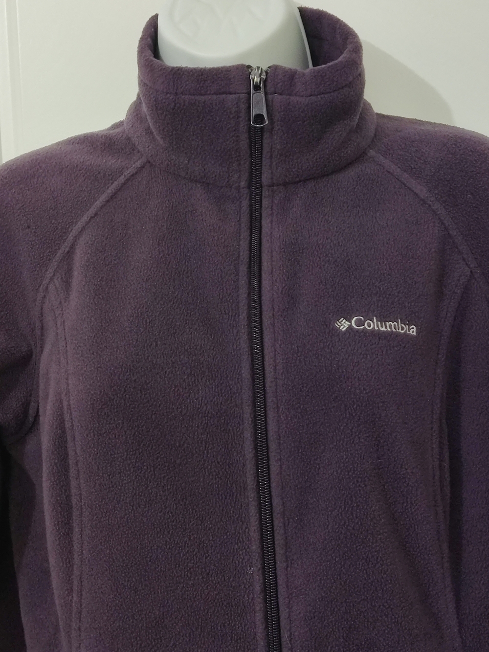 Columbia Women’s Purple Full-Zip Fleece Jacket - Picture 2 of 6